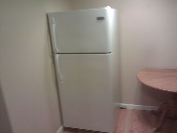 3rd image of 465 Colon Ave