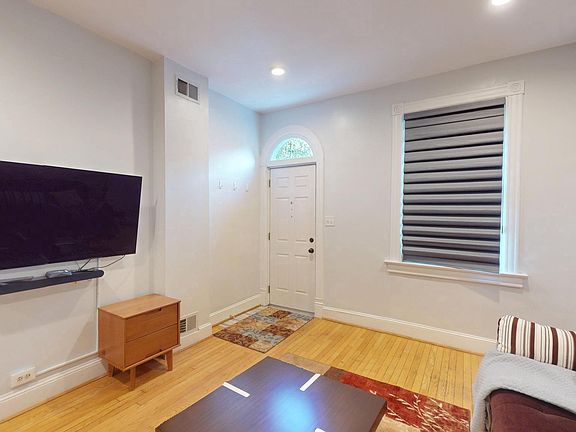 5th image of 1525 King St