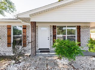 446 Hanley Rd, Ocean Springs, MS 39564