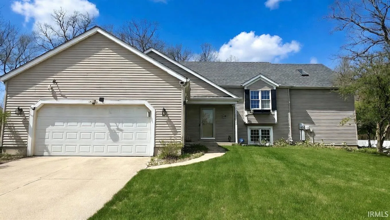 2313 Pine Creek Ct photo 1