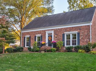 6912 Deep Spring Ct, Spring Mill, KY 40228