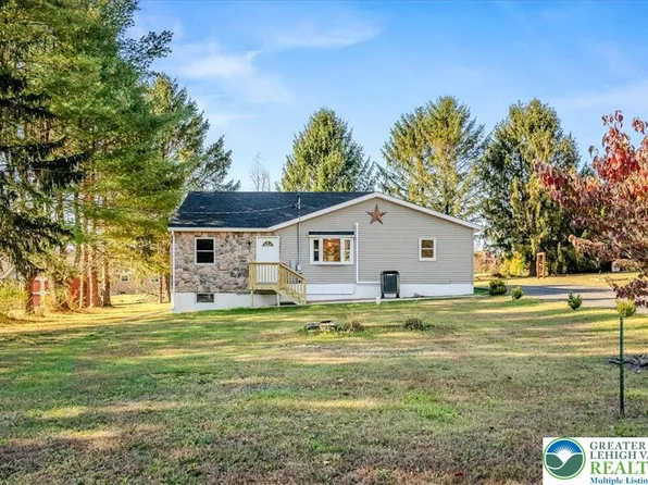 85 Panorama Cir, Kunkletown, PA 18058