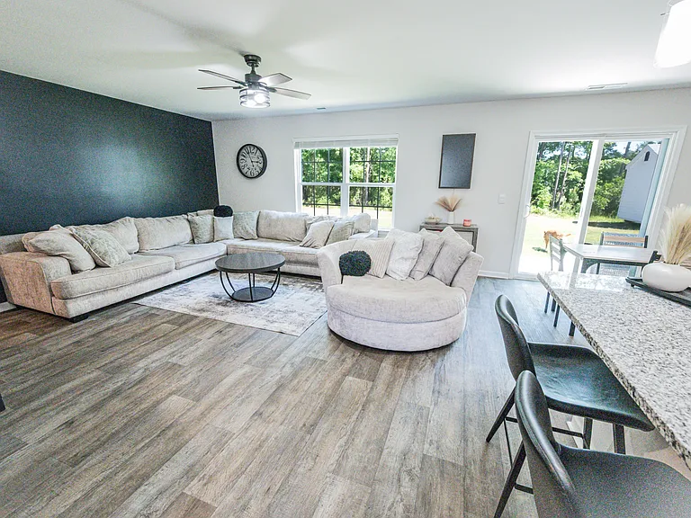 4013 Calabash Ct — Photo 9