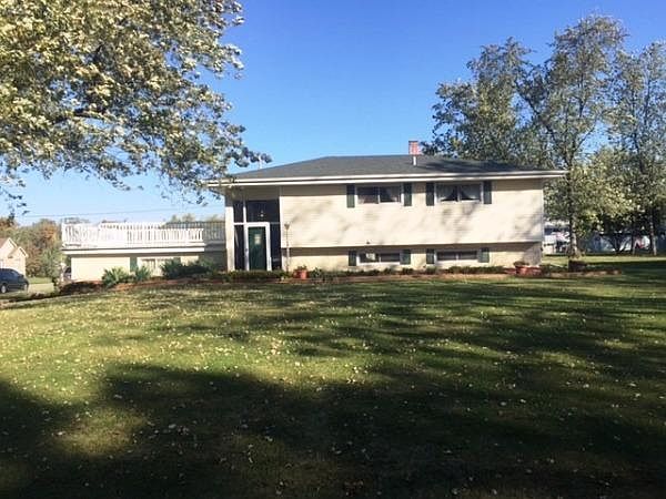 1st image of 12270 S Oakwood Dr