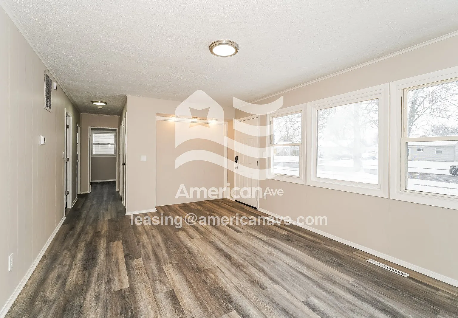 3 bed, 1.0 bath, 864 sqft, $1,197 — Photo 3
