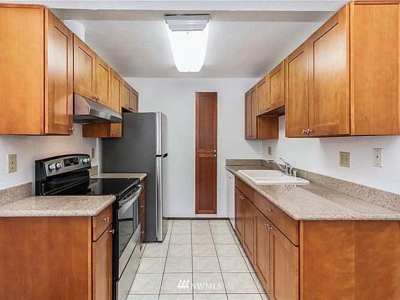 5th image of 14330 124th Ave NE #B-306