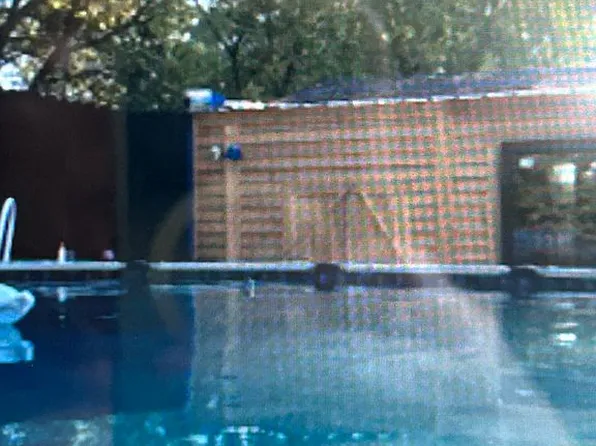 205 El Paso St SE, Gravette, AR 72736