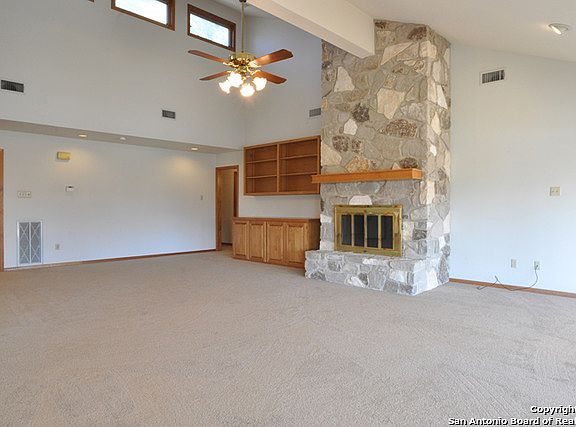 5th image of 2325 Waterford Grace