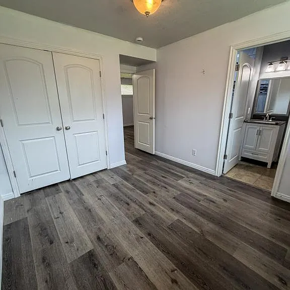 1278 Douglas St — Photo 16