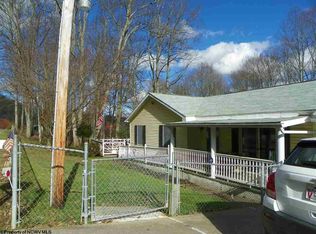1225 Suds Run Rd, Mount Clare, WV 26408