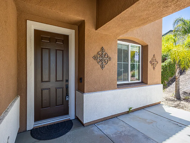 9380 Dauchy Ave — Photo 31