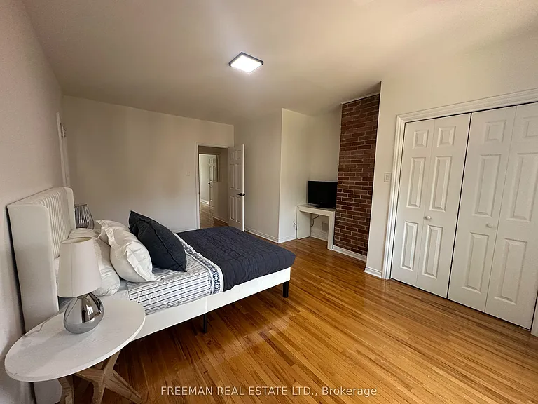 37 Grant St — Photo 13