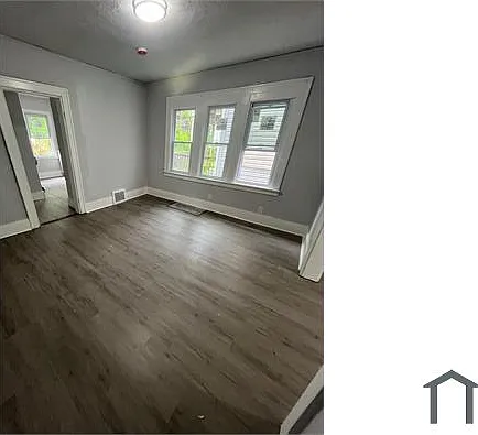 15540 Baylis St — Photo 9