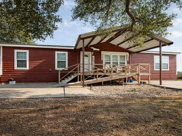 1891 Dworaczyk Rd, Yorktown, TX 78164