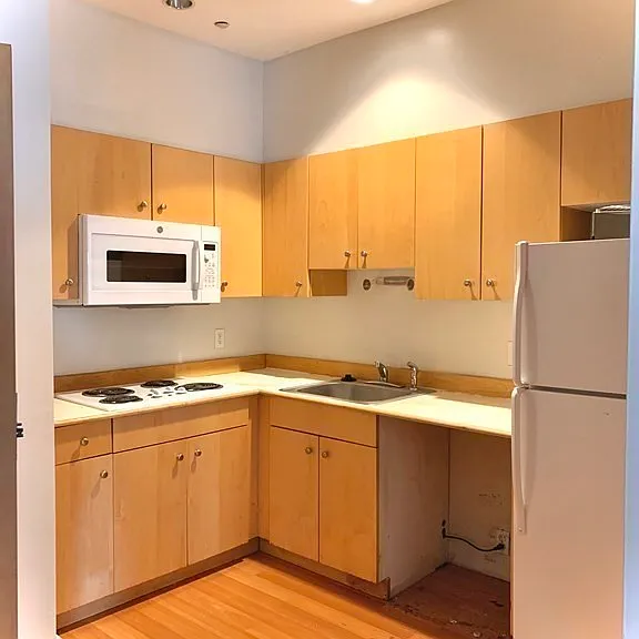 131 Tremont St #5F — Photo 8
