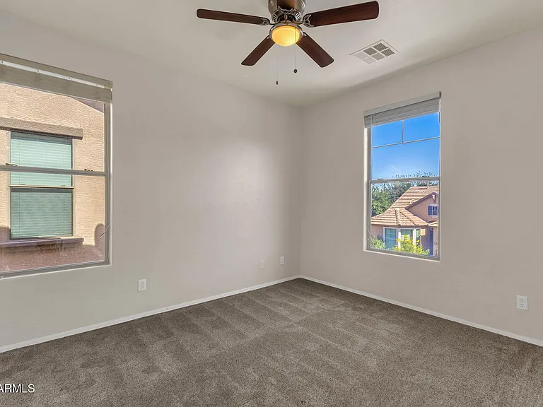 3074 S Southwind Dr — Photo 26