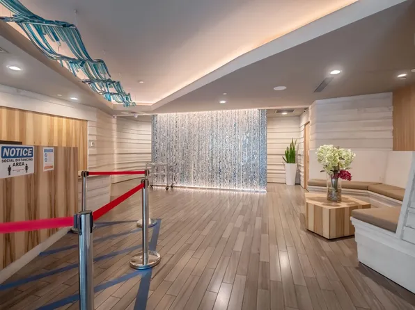 300 Bowie St, Austin, TX