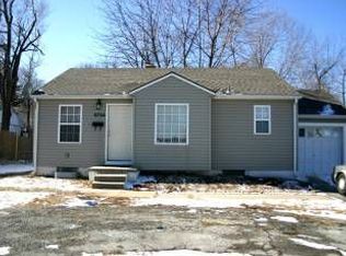 6724 Raytown Rd, Raytown, MO 64133