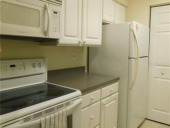 5th image of 3732 Idlebrook 212 Cir