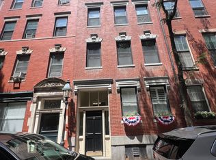 33 Myrtle St, Boston, MA 02114