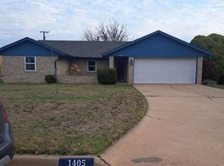 1405 Concord Ln, Altus, OK 73521