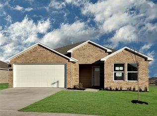 400 Greer St, Pea Ridge, AR 72751