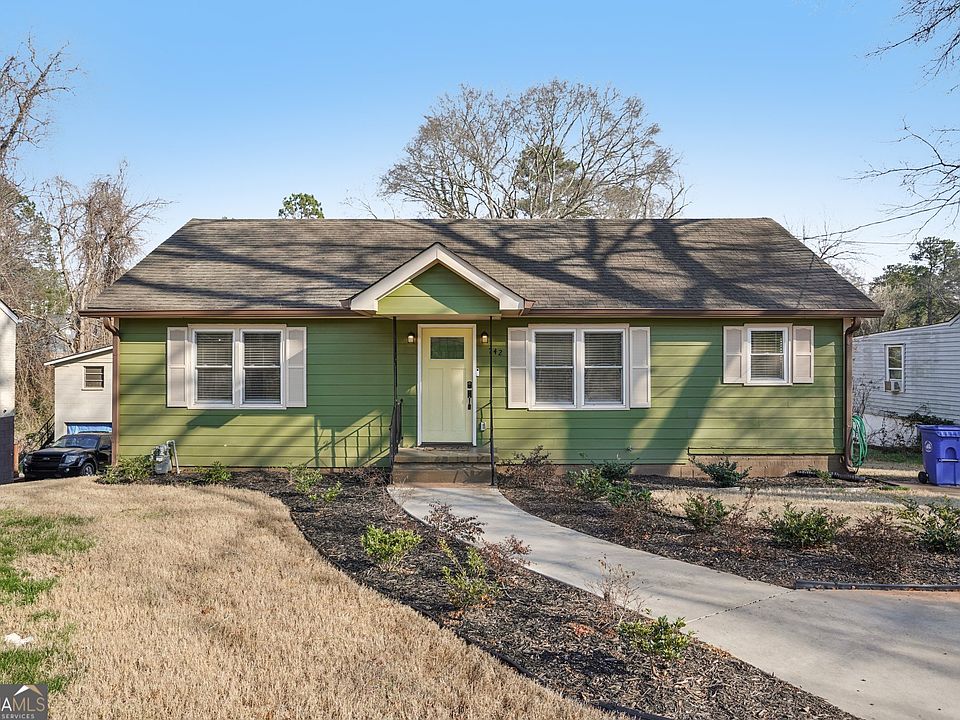 1st image of 742 Fayetteville Rd SE