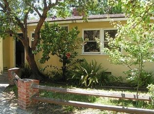 4381 Canyon Crest Rd, Altadena, CA 91001