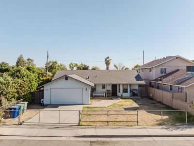 2131 Yerba St, Selma, CA, 93662