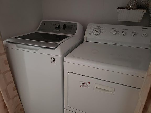 2nd image of 4681 Albany Cir APT 141
