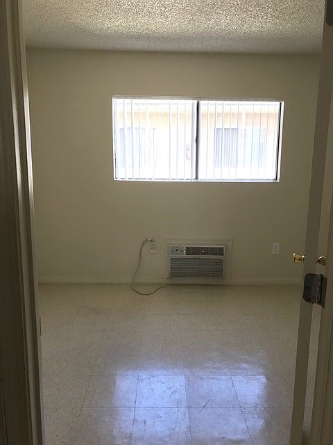 1st image of 8844 Orion Ave APT 4