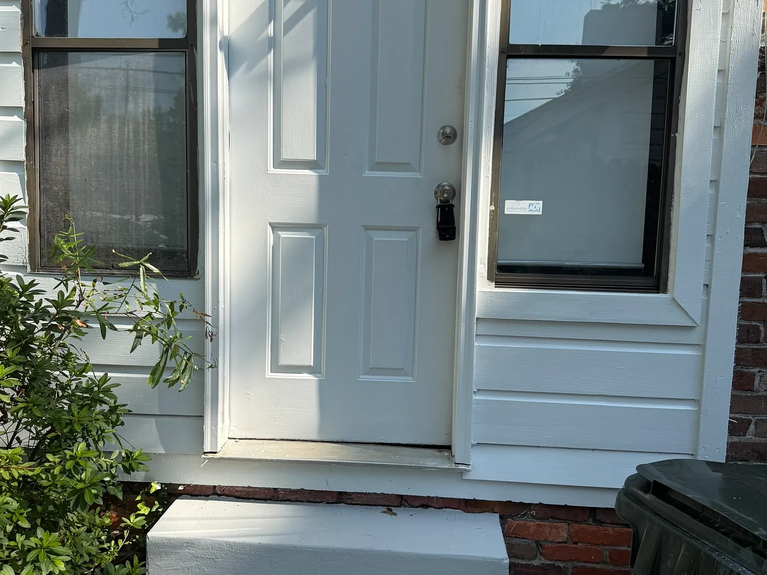 3 bed, 1620 sqft, $1,850 — Photo 2
