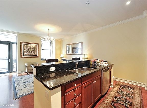 2nd image of 310 S Michigan Ave Unit 1506