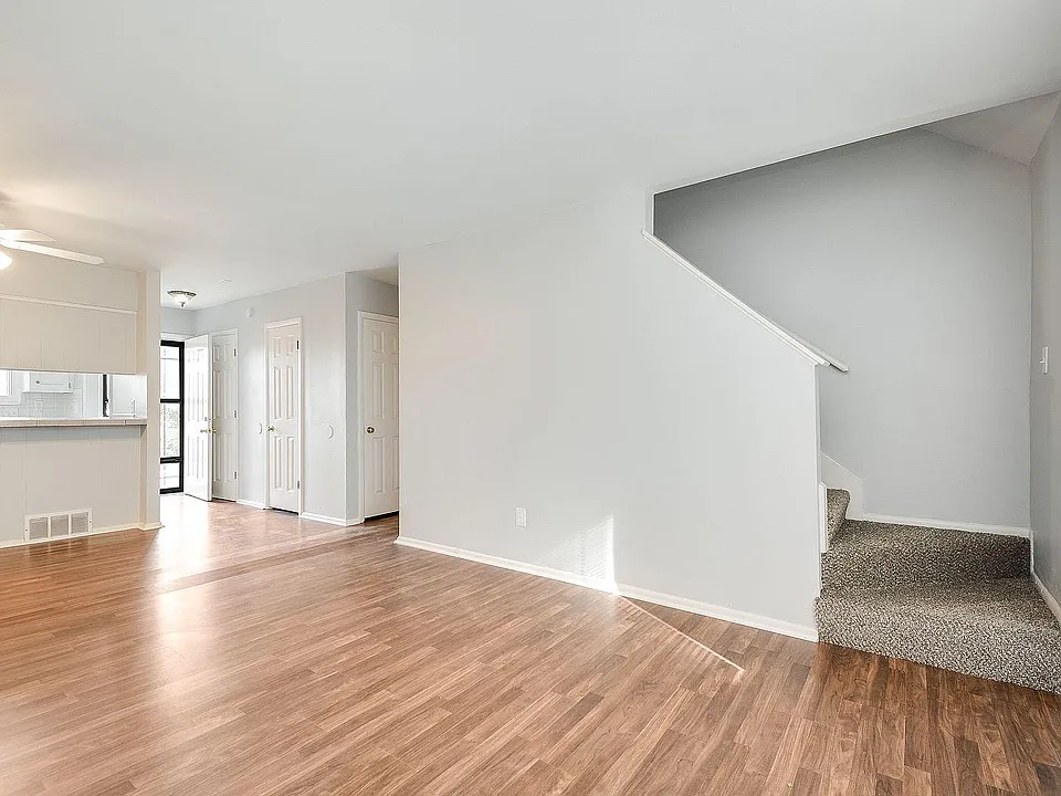 11509 Richmond Ave