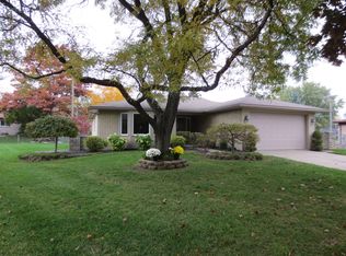 18987 Bainbridge Ave, Livonia, MI 48152