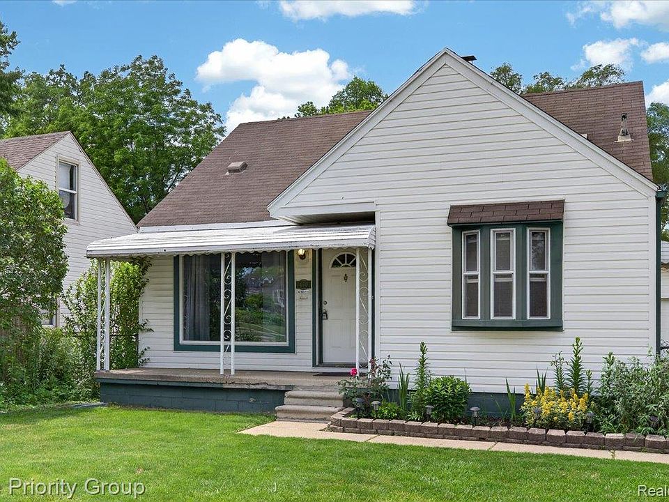 1st image of 26791 Normandy St