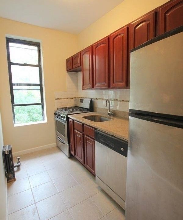 1st image of 309 E 93rd St APT 5N