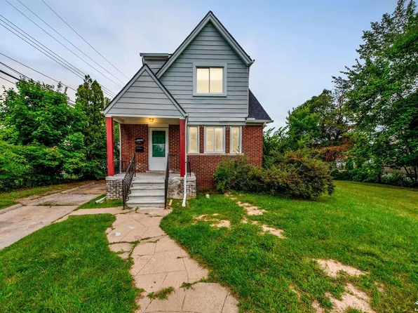 210 Nebraska Ave, Pontiac, MI 48341
