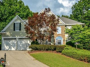 570 Fairway Dr, Woodstock, GA 30189