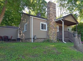 412 E McMurray Rd, Mcmurray, PA 15317