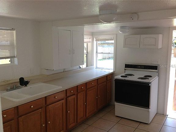 4th image of 4416 Buckeye Ct