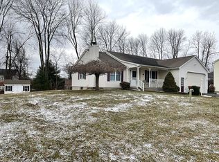 93 Tobacco Farm Rd, Feeding Hills, MA 01030