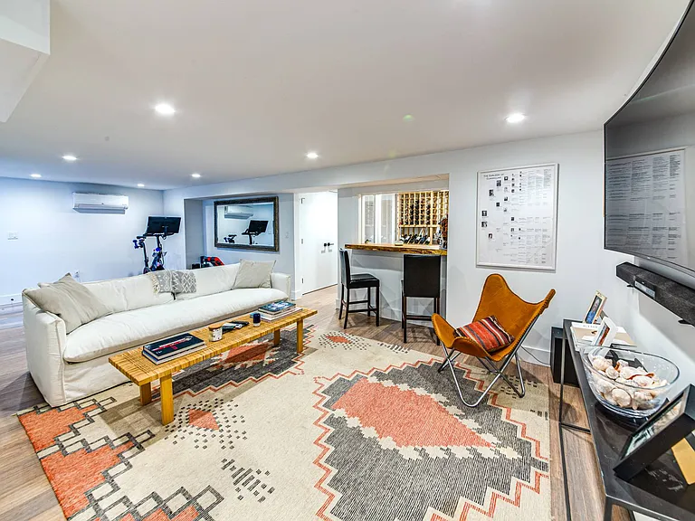 10 Stokes Ct — Photo 18