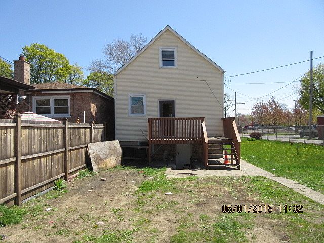 2nd image of 5358 S Artesian Ave