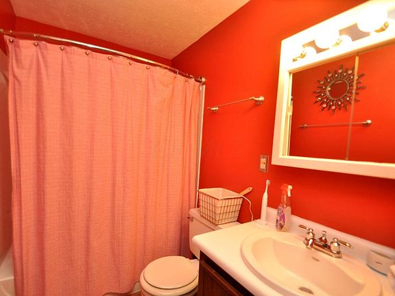 5th image of 6609 Bennell Dr