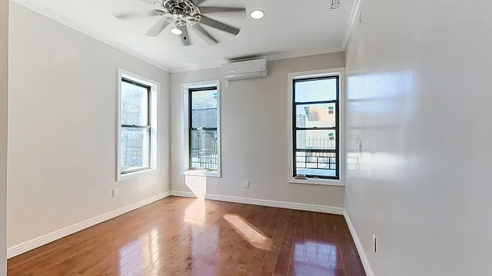 Rented by JB Mac Real Estate Inc. | media 17