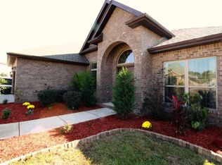 5960 Rustic Ridge Cir, Milton, FL 32570