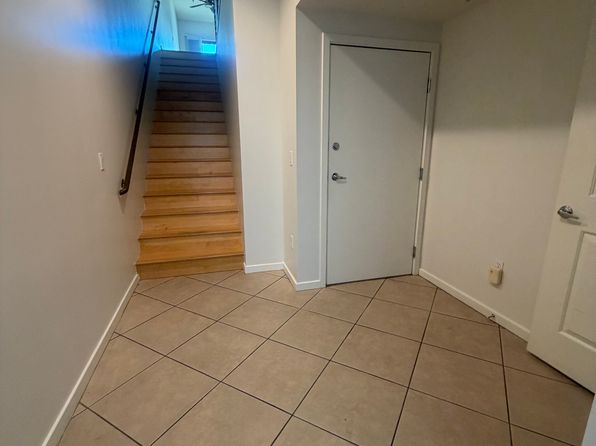 Campus area rental source photo 4
