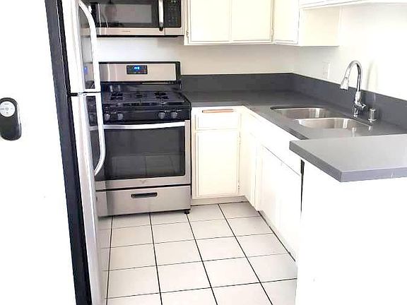 4th image of 4276 S Centinela Ave #3304