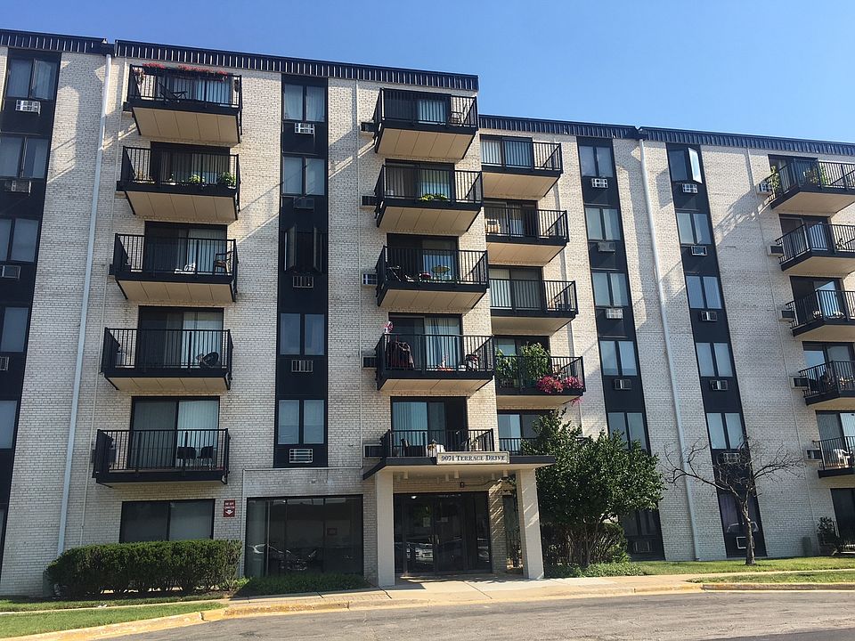 1st image of 9074 W Terrace Dr APT 6D
